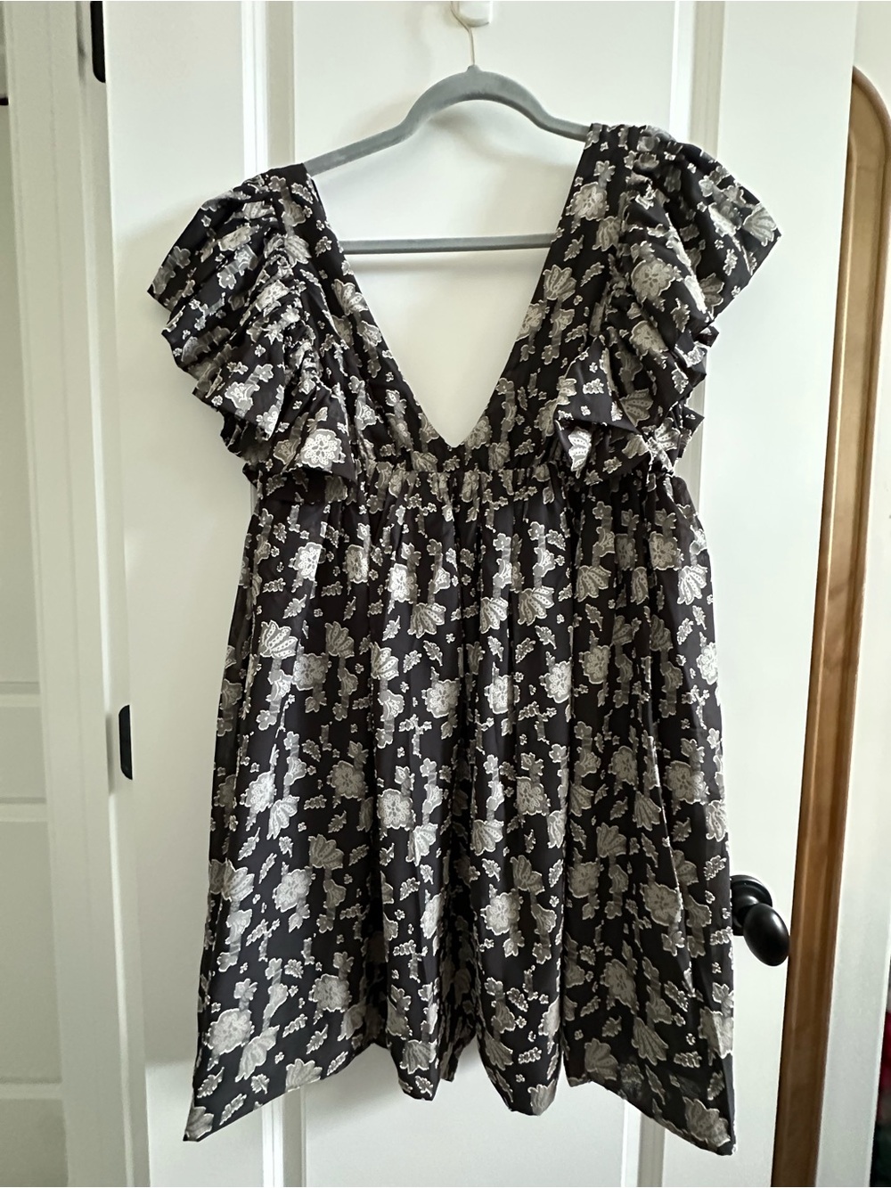 Black Floral Ruffle V-Neck Mini Dress Shop Talulah M